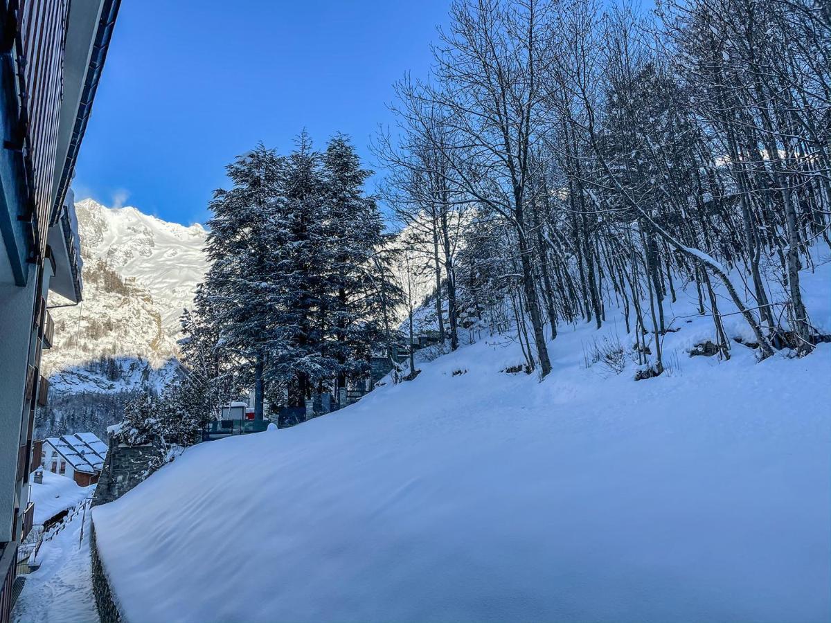 Hemmet Lejlighed Courmayeur Eksteriør billede